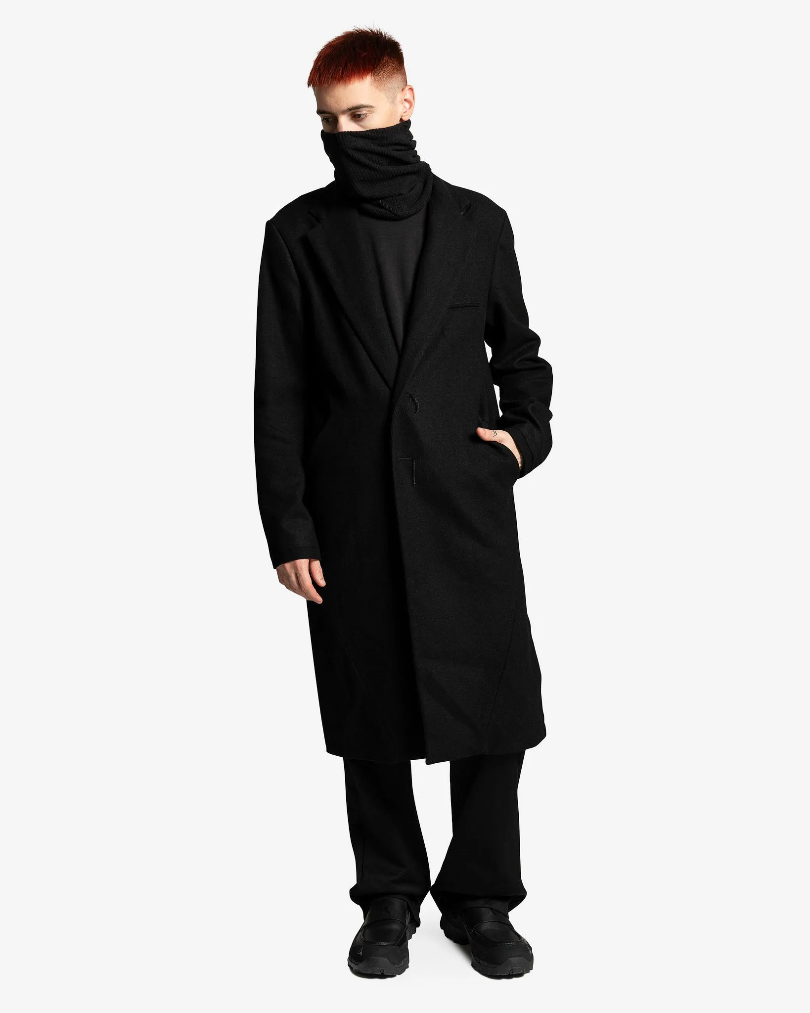 XLIM EP.4 01 Black Coat